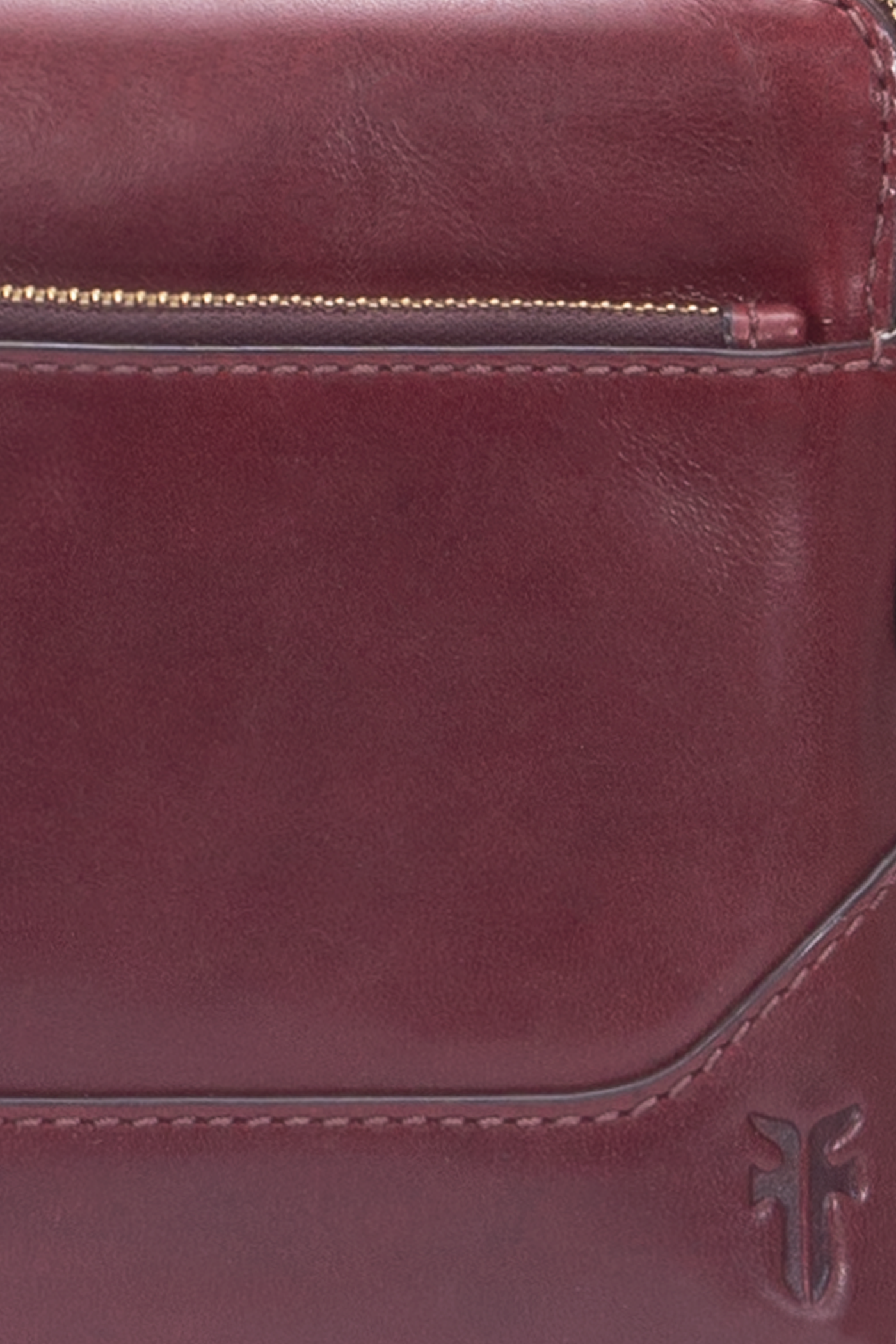 Melissa Crossbody Wristlet