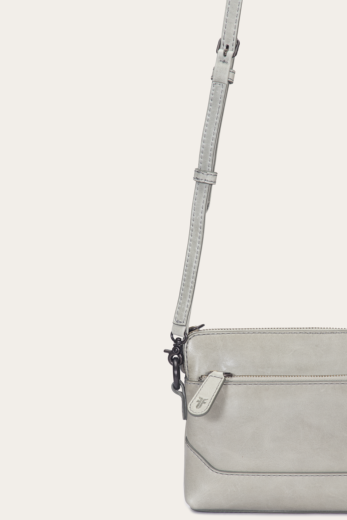 Melissa Crossbody Wristlet