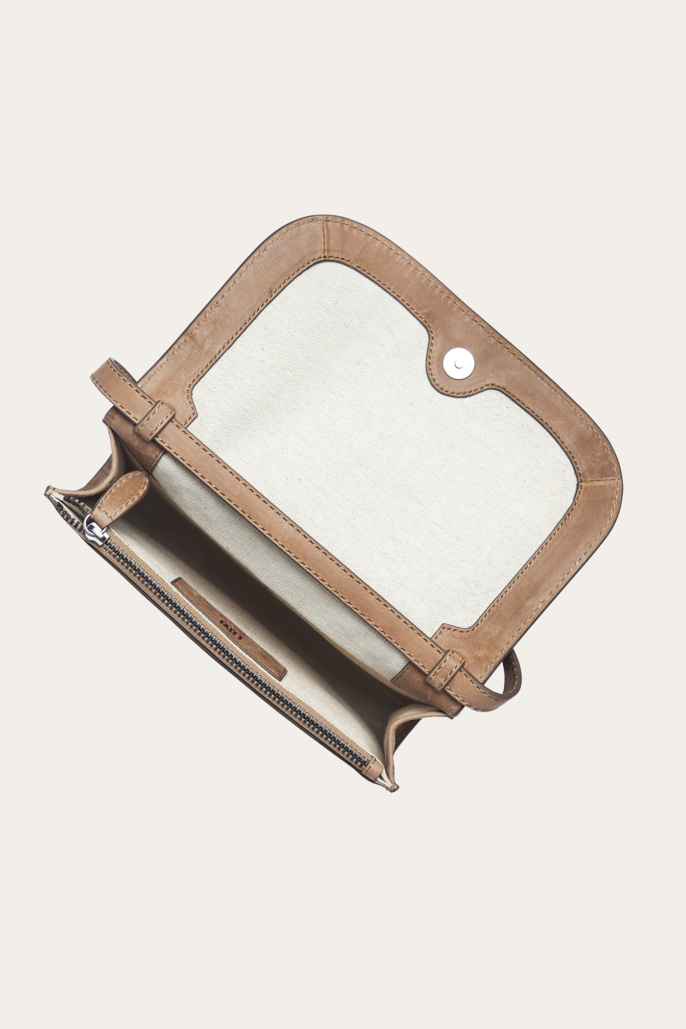 Sara Wallet Crossbody