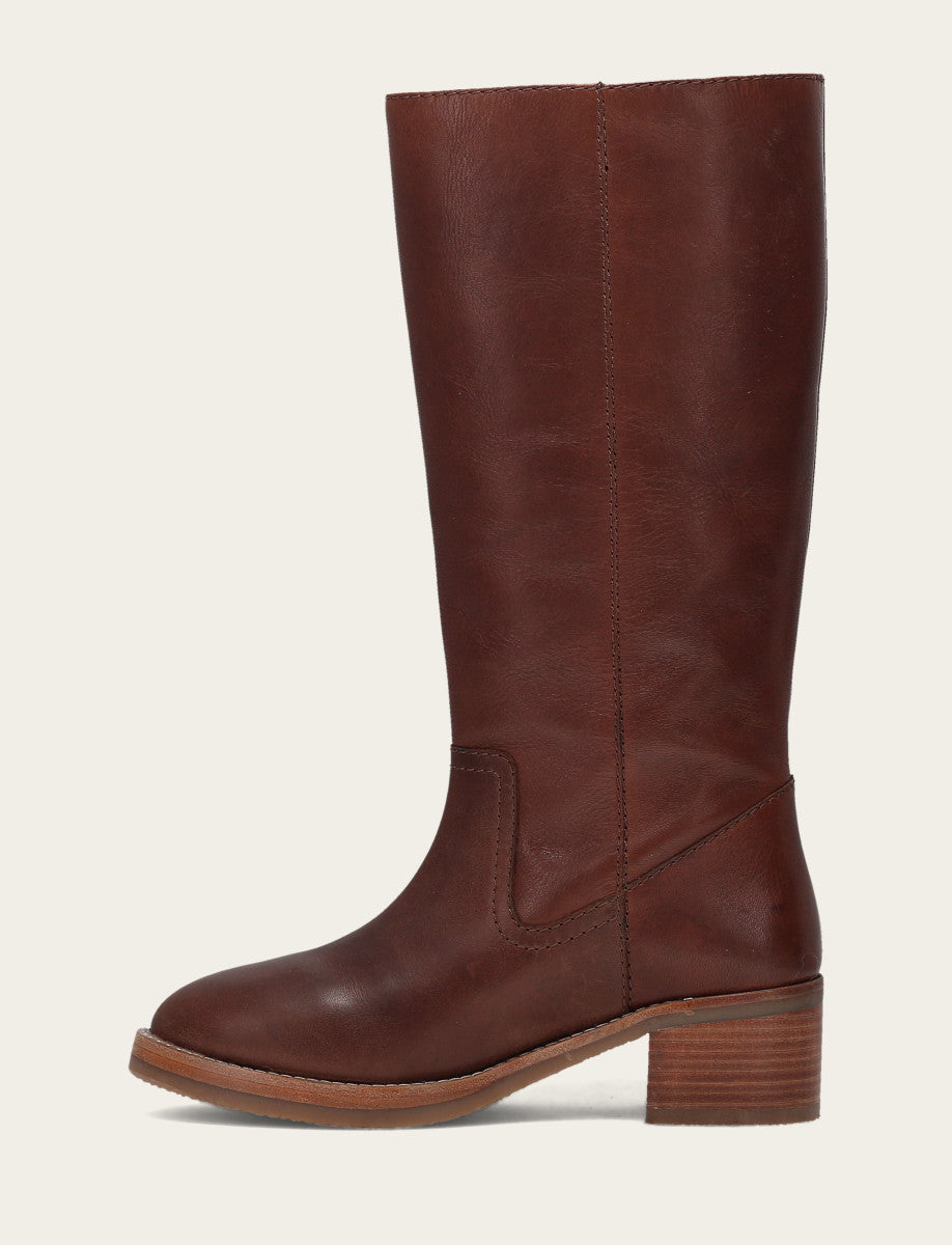 Andrea 14R - Brown - Inside