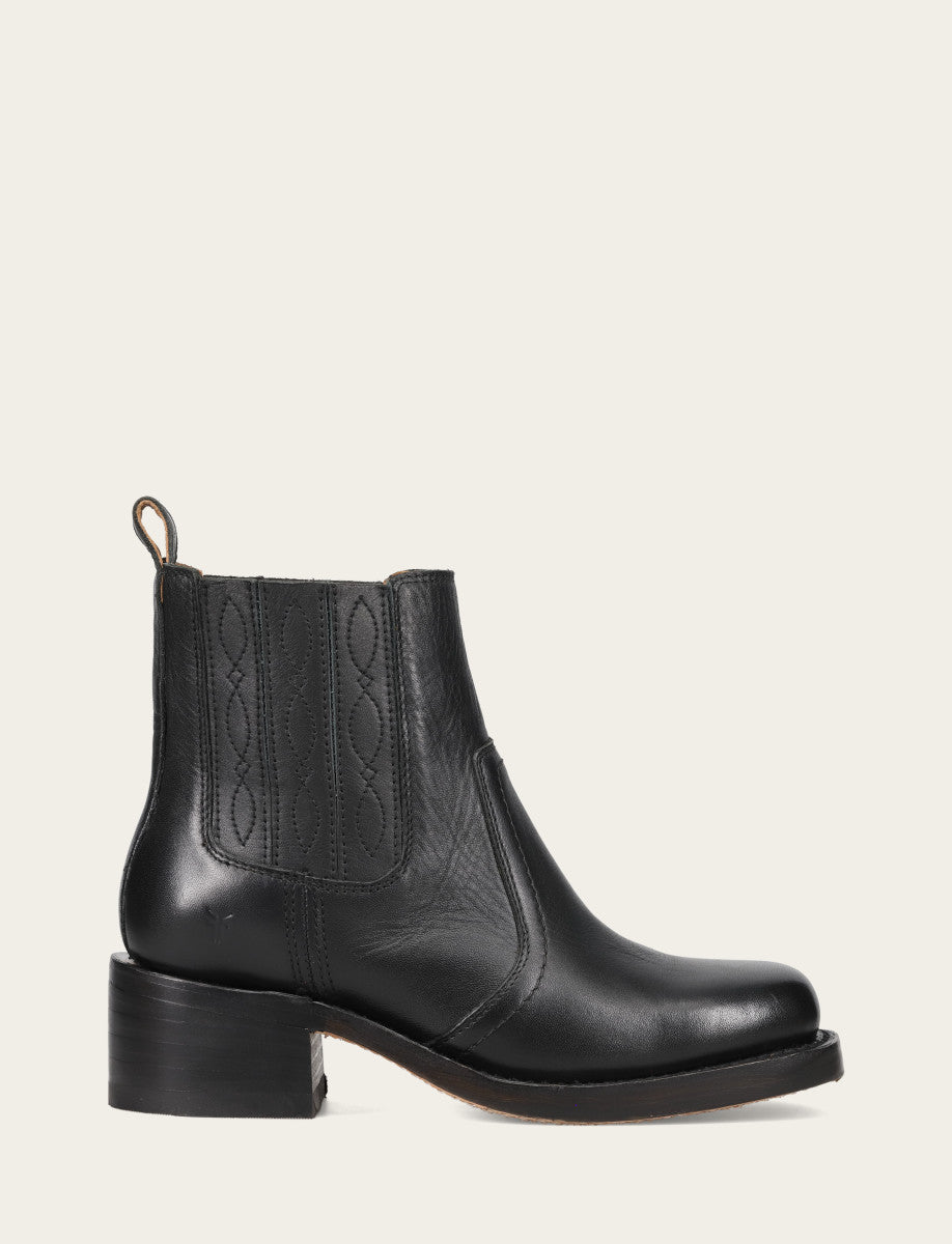 Campus Chelsea - Black - Outside