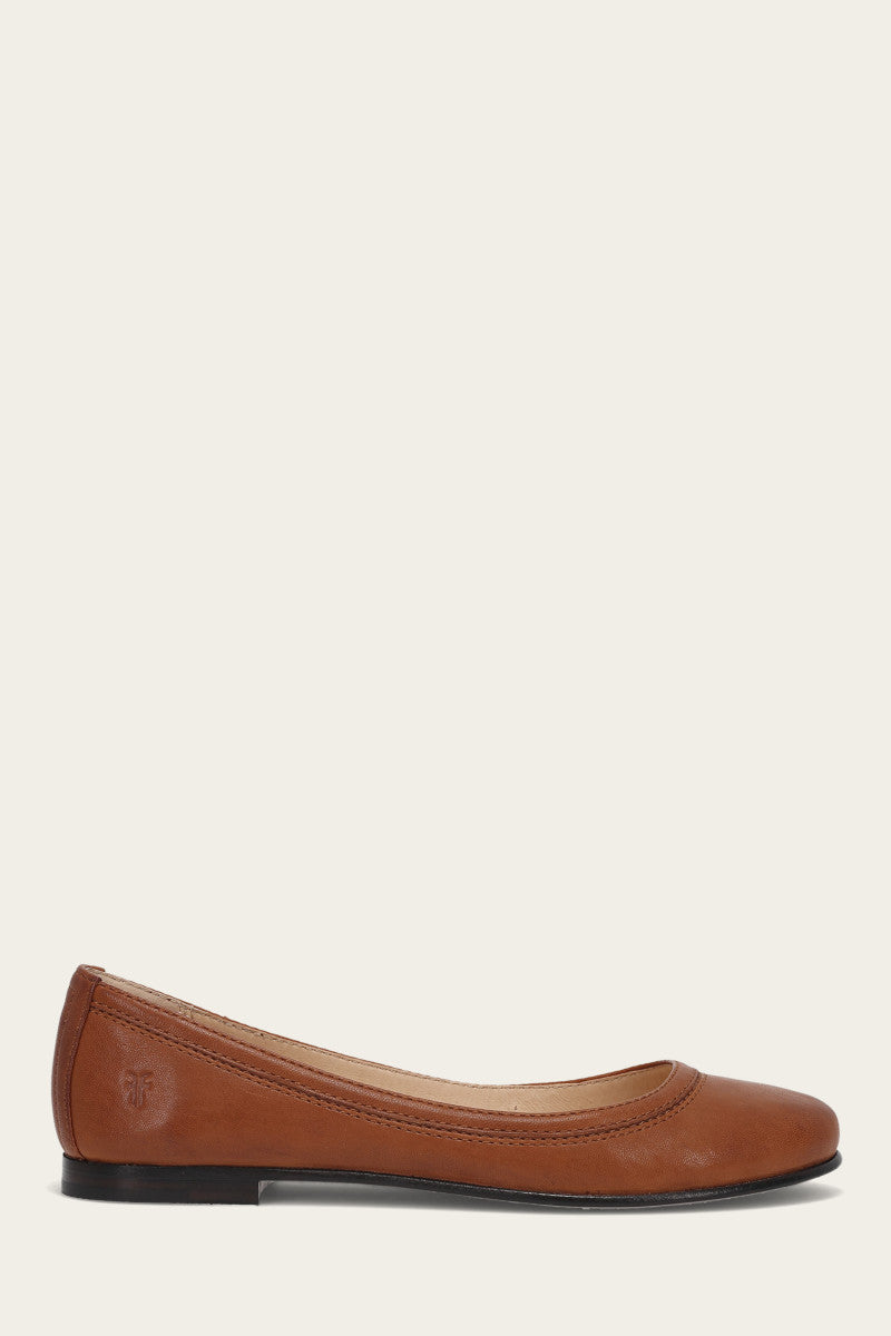 Carson Ballet - Cognac - Outside