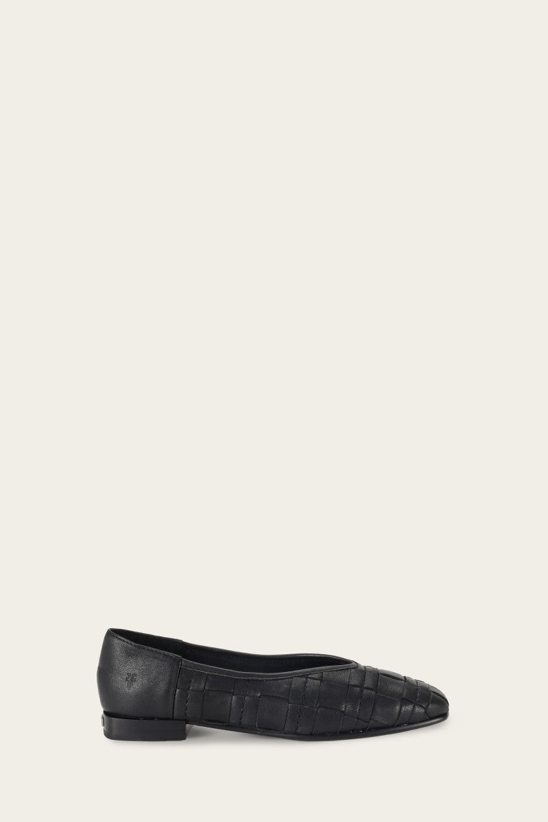 Claire Woven Flat - Black - Outside