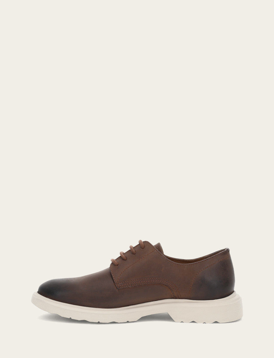 Connor Oxford - Chocolate - Inside