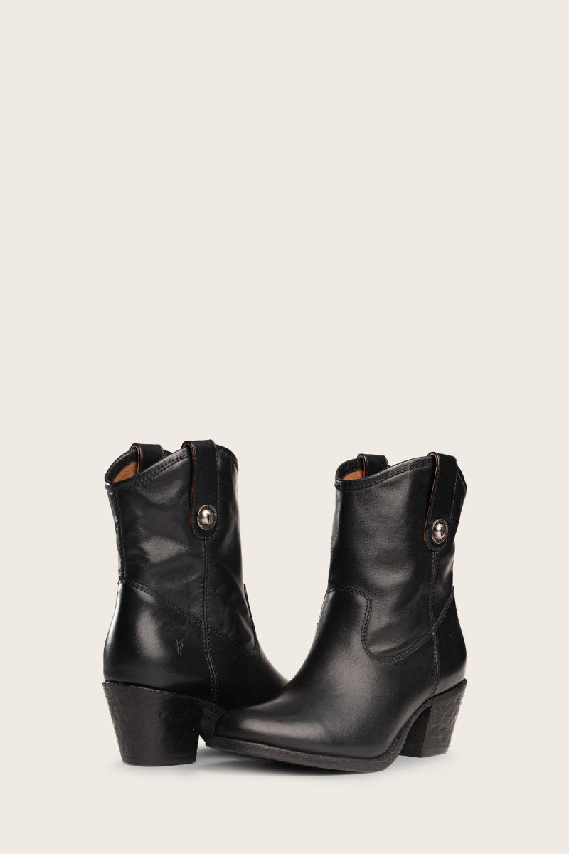 Jackie Button Short - Black - Pair
