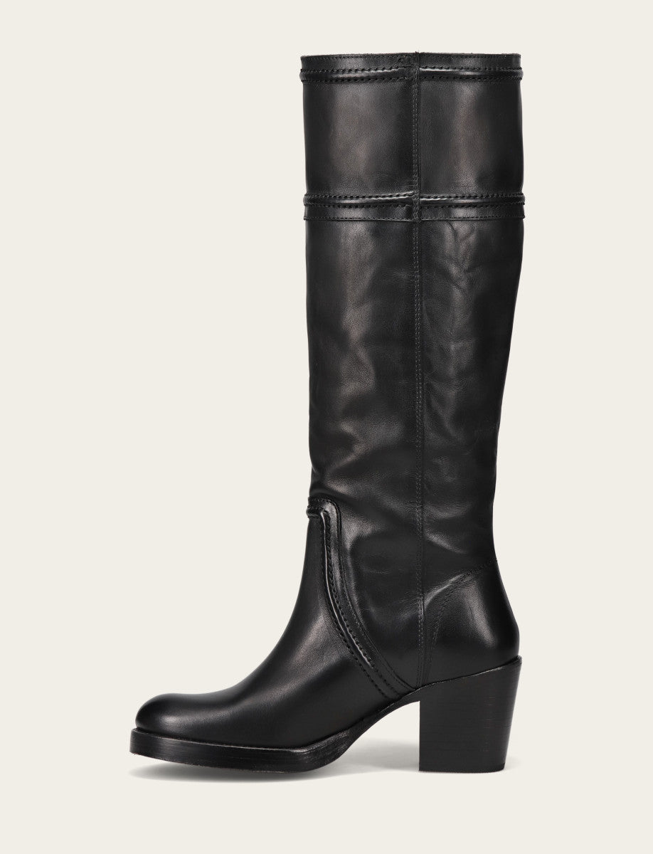 Jean Tall Pull On - Black - Inside