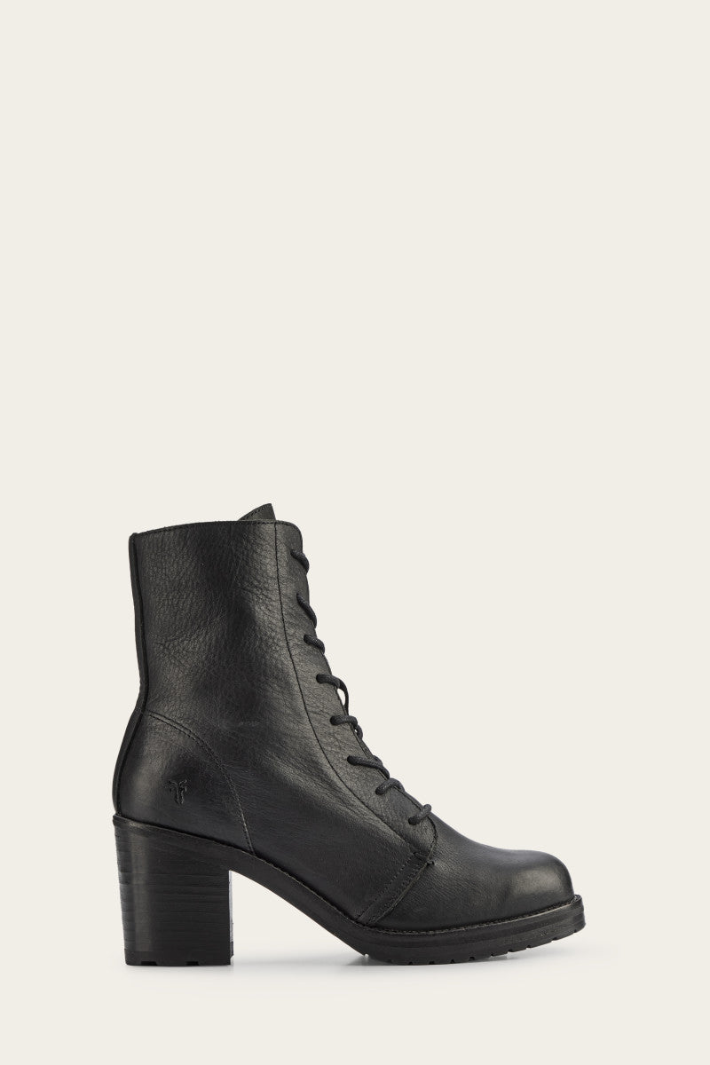 Karen Combat - Black - Outside