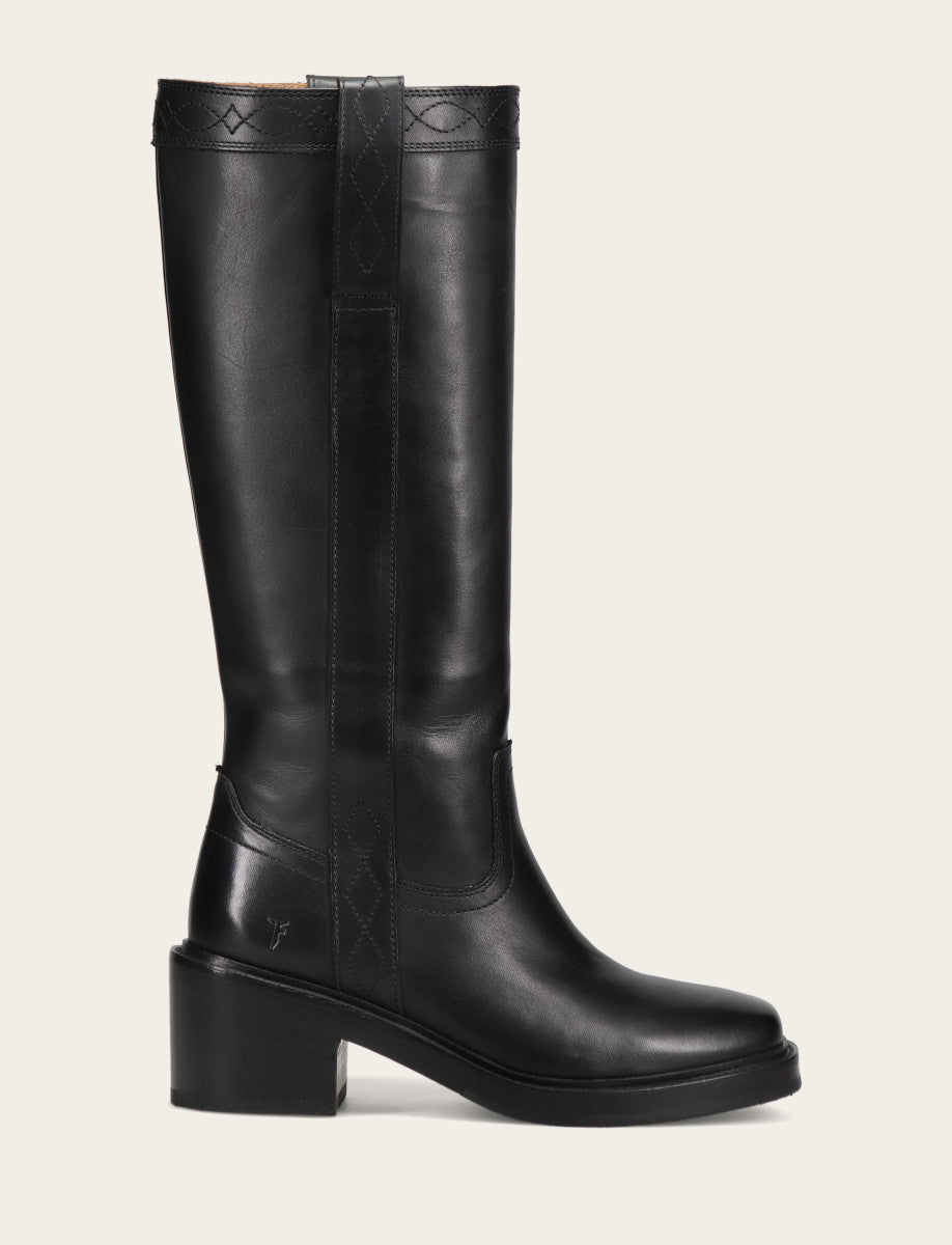 Kate Pull On - Black - Outside
