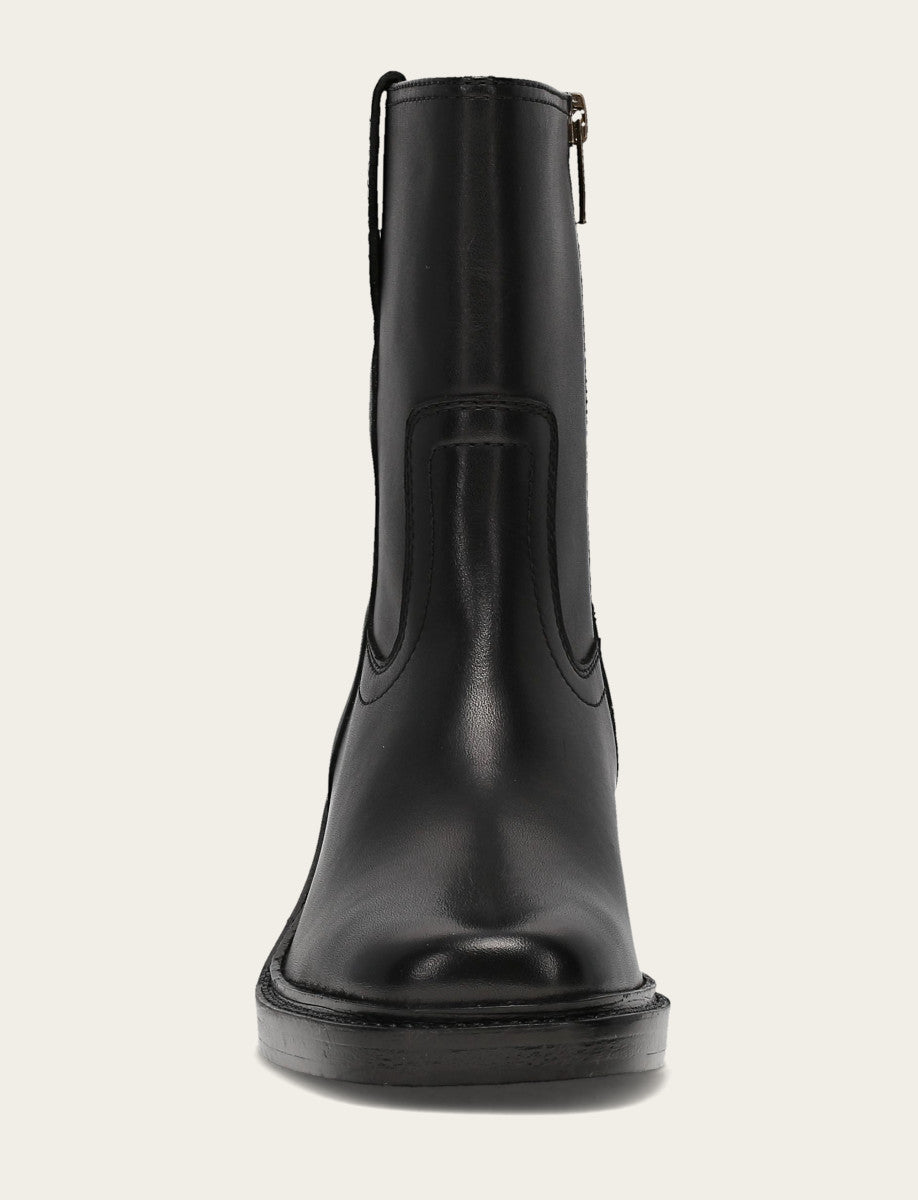 Kate Short Inside Zip - Black - Front