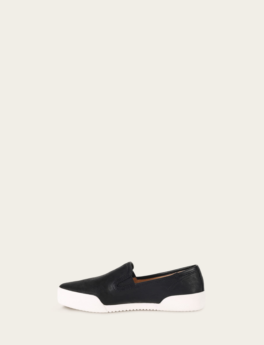 Mia Slip On - Black - Inside