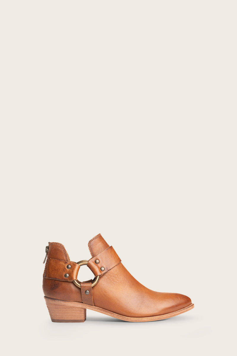 Ray Harness Back Zip - Caramel - Outside