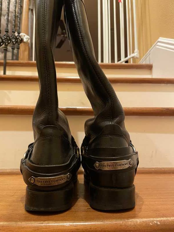 Black / 7.5 / Carolina_32261