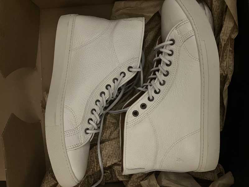 White / 9 / HAO_78814