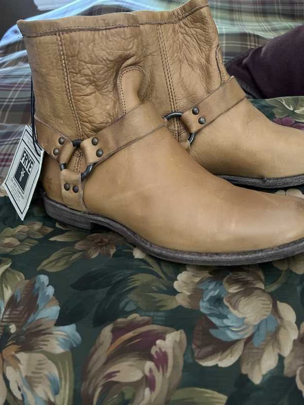 Camel / 11 / Lesley_80467