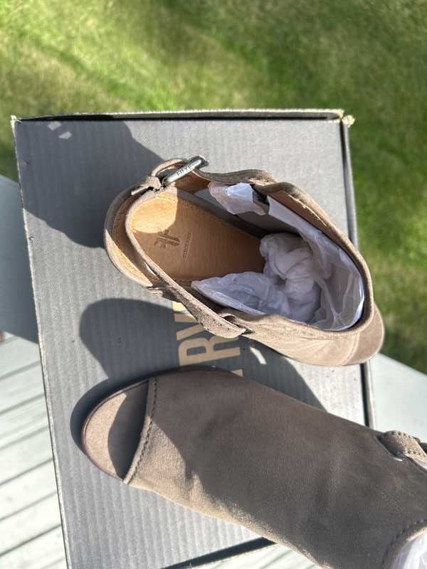 Dark Taupe / 9.5 / Lynn_91898