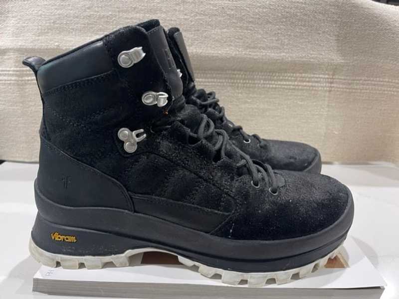 Black / 8.5 / Joseph_93778