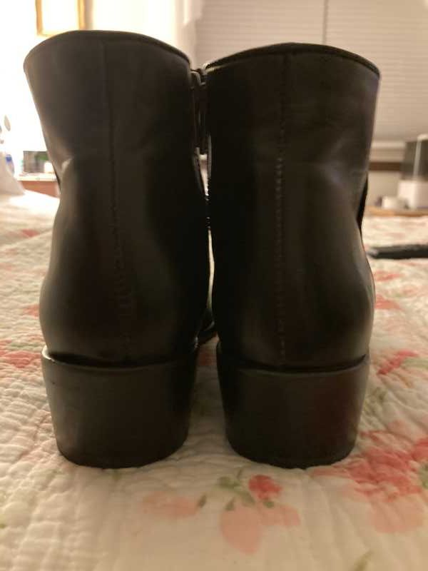 Black / 9.5 / Diane_94236