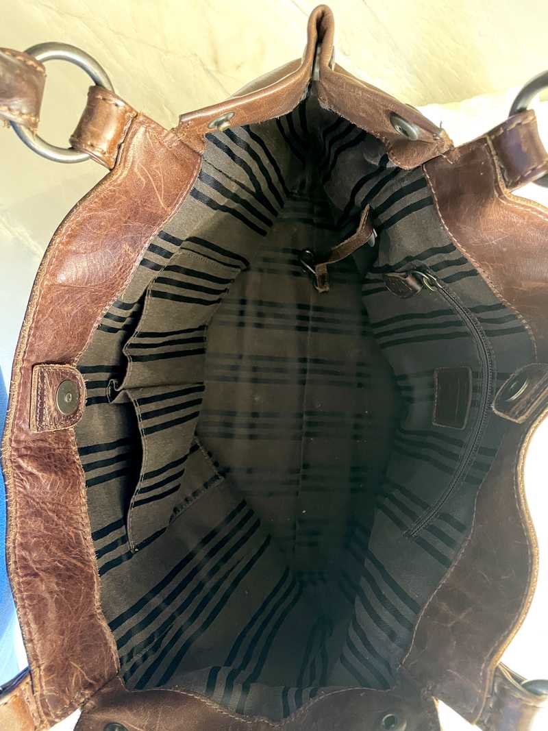 Dark Brown / O/S_erik_95494