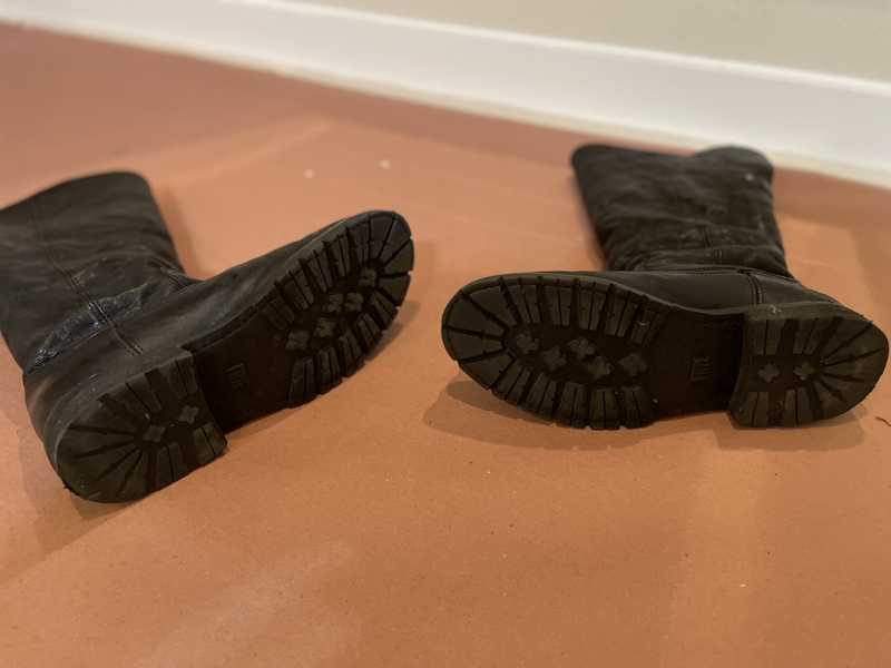Black / 8.5 / Carolina_96761
