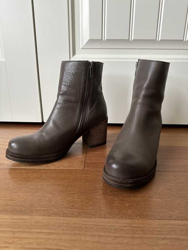 Light Grey / 9 / Maggie_98536