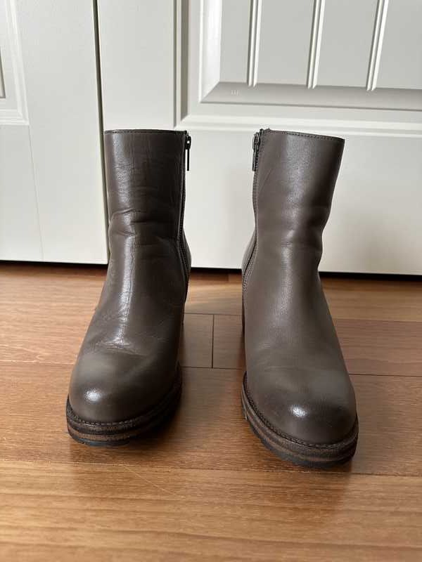 Light Grey / 9 / Maggie_98536