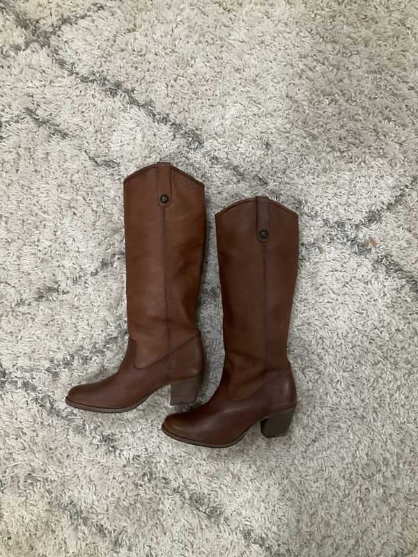 Cognac / 8.5 / Denise_99136