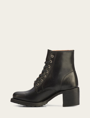 Sabrina 6G Lace Up - Black - Inside