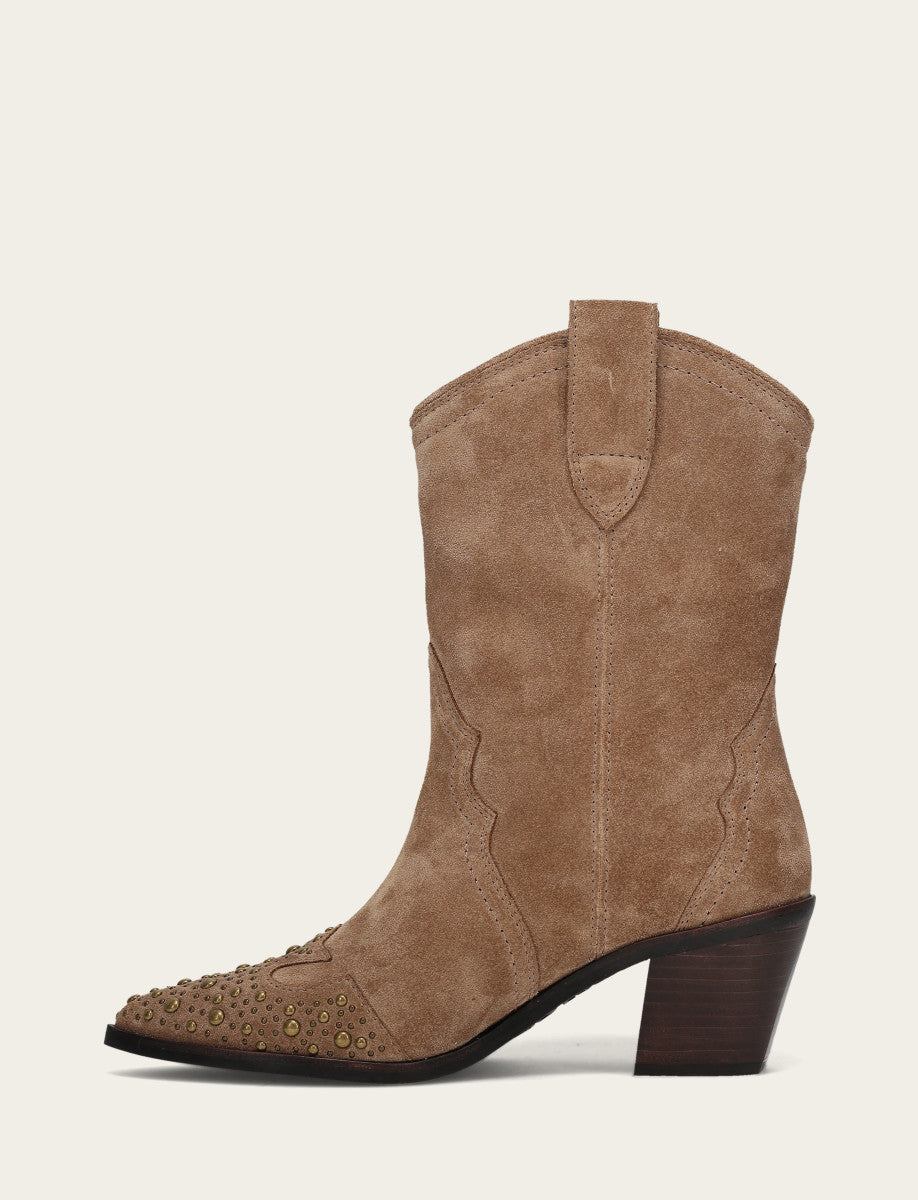 Sara Wingtip Stud - Almond - Inside