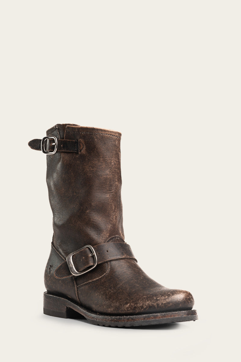 Veronica Short - Antiqued Black - Hero