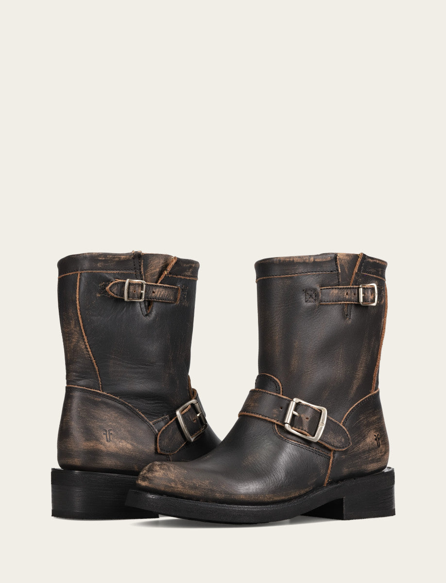 Viv Short Engineer - Distressed Black - Pair