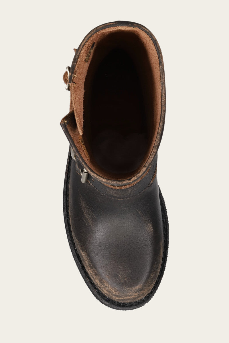 Viv Short Engineer - Distressed Black - Top Down