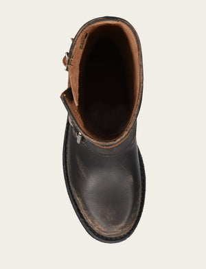 Viv Short Engineer - Distressed Black - Top Down