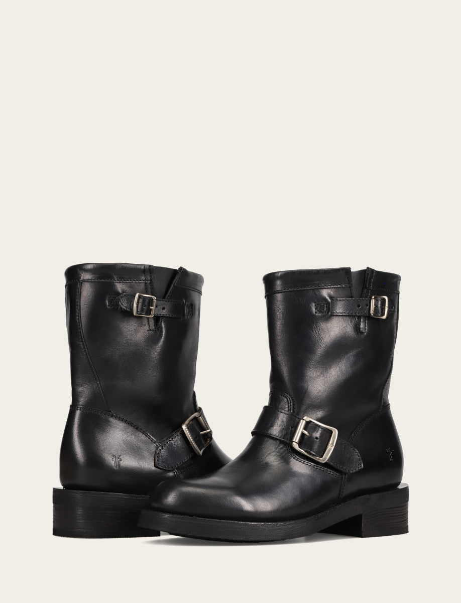 Viv Short Engineer - Black - Pair