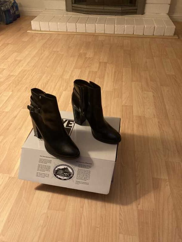 Black / 9 / Surama_24127