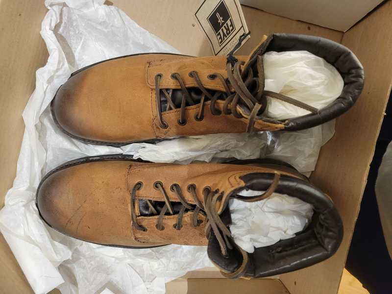 Tan / 11 / Paul_24928