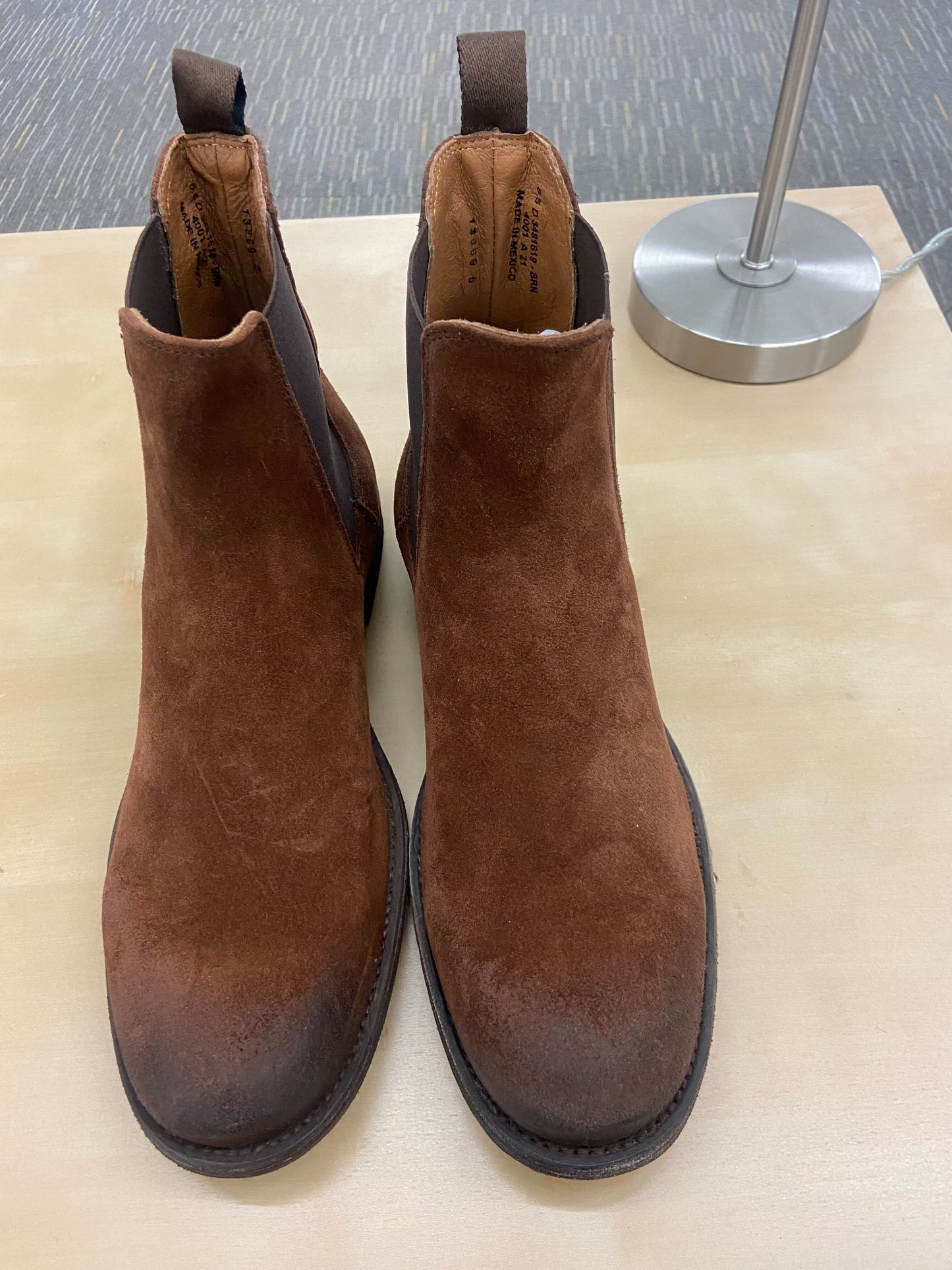 Brown / 8.5