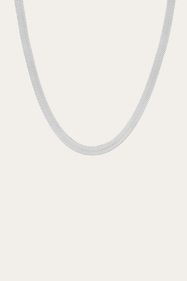 Aurate x Frye: Extra Bold Herringbone Necklace
