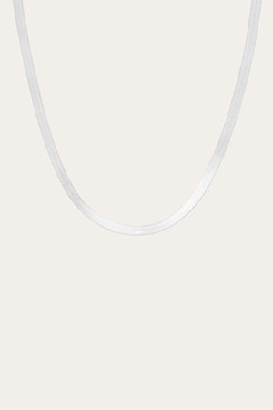 Aurate x Frye: Bold Herringbone Necklace