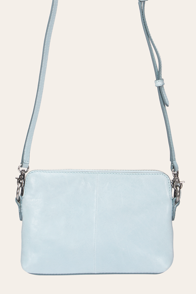Melissa Crossbody Wristlet
