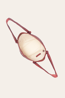 Frye Nora Knotted Hobo Shoulder Bag in Rust Red Frye Nora Knotted Hobo Shoulder Bag in Rust Red