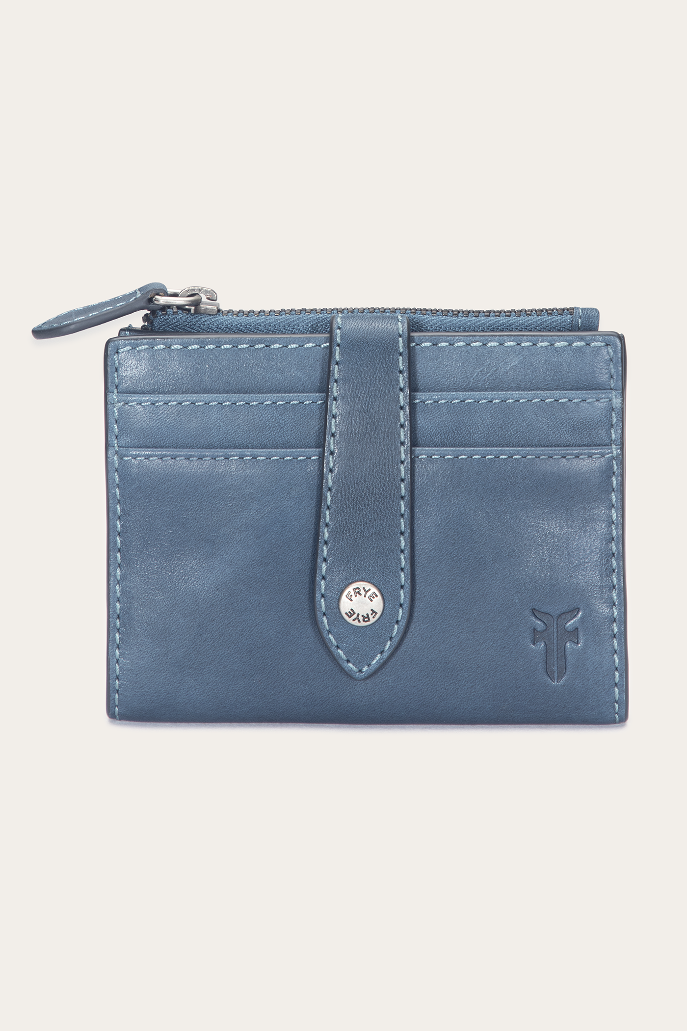Women's Wallets & Acessories