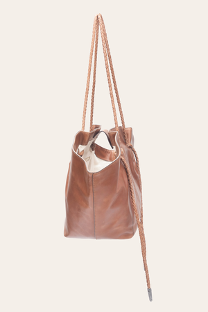 Caroline Shopper
