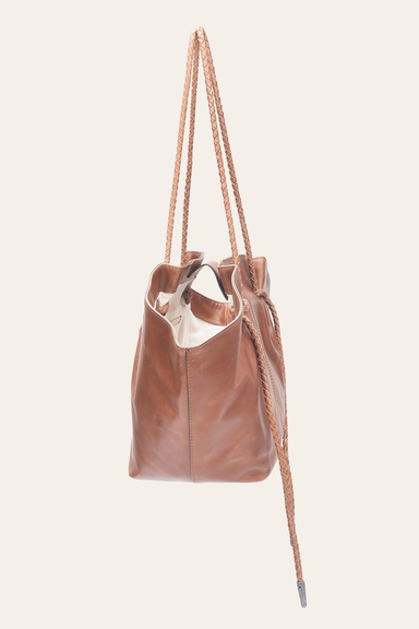 Caroline Shopper