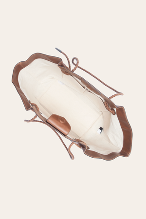 Caroline Shopper