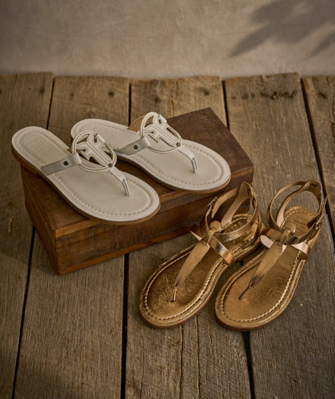 MarchHPRefresh_TrendBlocks_WomensSandals_480x572_c9f96e56-a73d-4496-aa7b-f01558c3209a.jpg