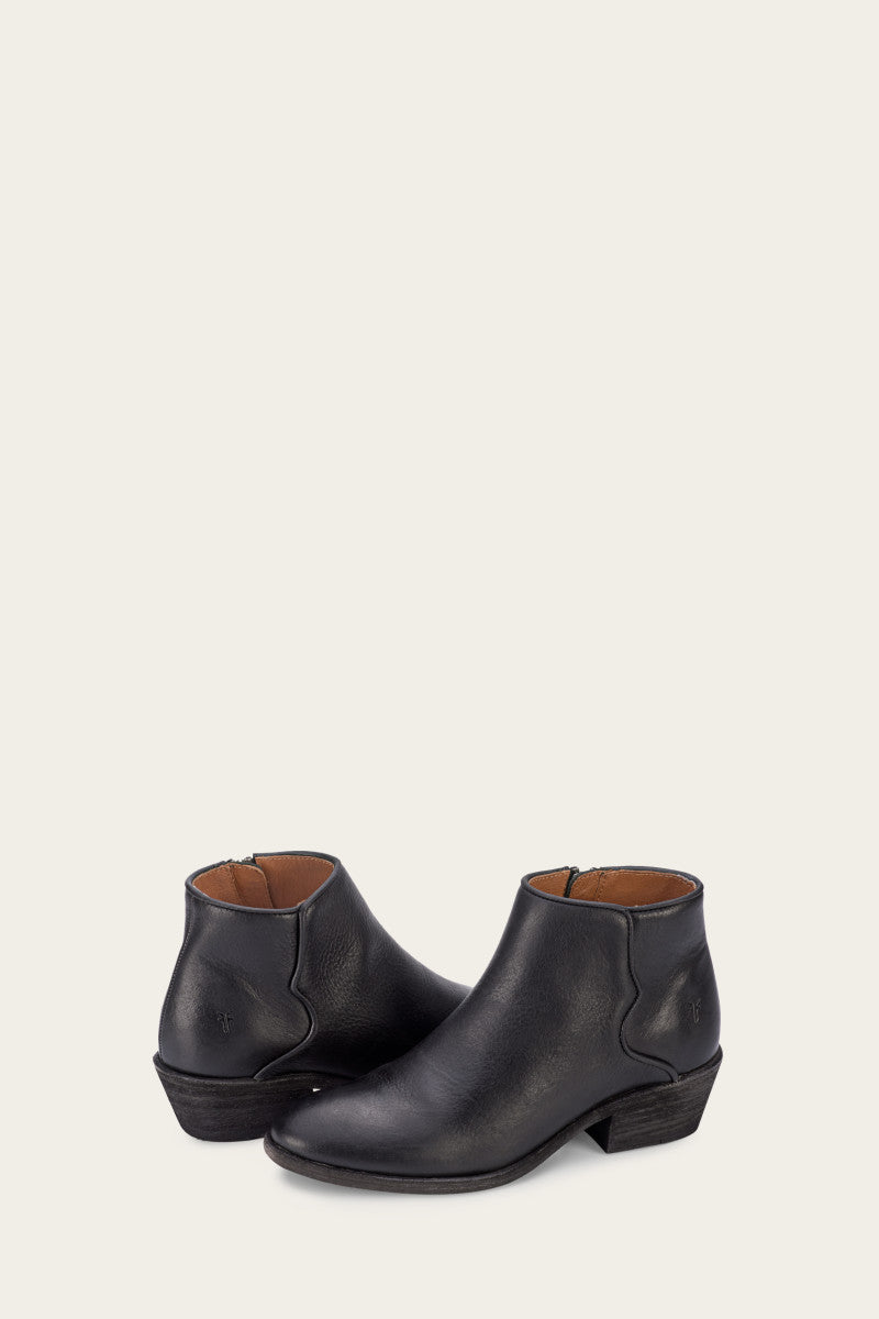 frye carson piping bootie black