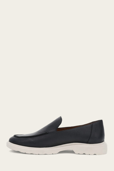 Connor Venetian - Black - Inside