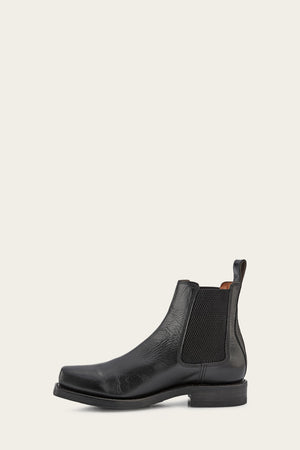 frye black chelsea boots