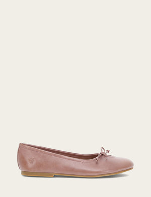 Emma Ballet - Woodrose - Outside
