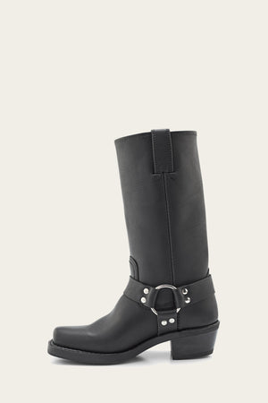 womens black boots